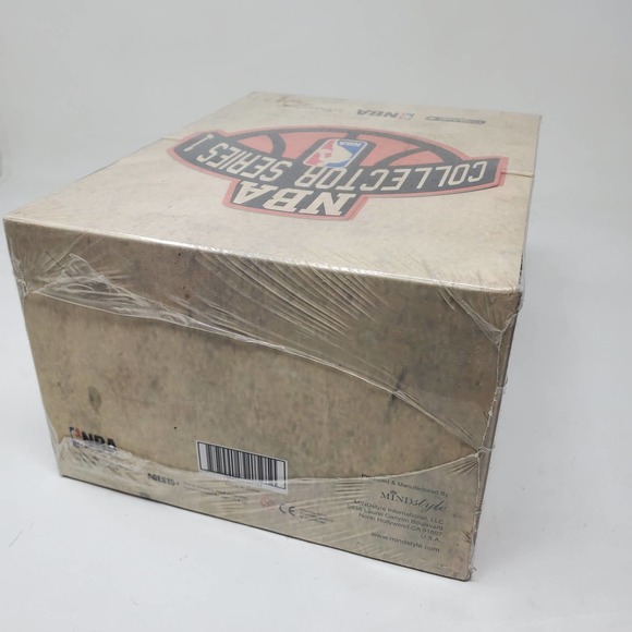 Mindstyle x Coolrain NBA Collectors Series 1 Sealed Rare - Picture 8 of 9